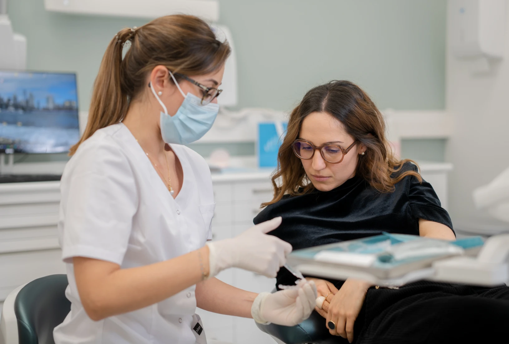 lezignan corbieres orthodontie invisibleNotre cabinetDrs BLUCHE & MONTANARO | Dentistes Lézignan-Corbières